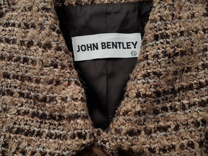 20181105_144136.jpg John Bentley Rozmiar 14 (42) Kolor Beżowy Płaszcz Długi rękaw