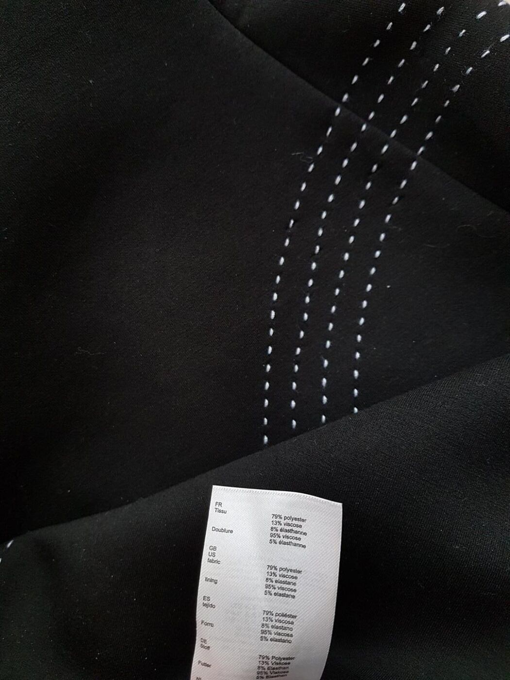 Maje Rozmiar 2 Kolor Czarny W serek Sukienka Bodycon Bezrękawnik Krótka Maje Rozmiar 2 Kolor Czarny W serek Sukienka Bodycon Bezrękawnik Krótka
