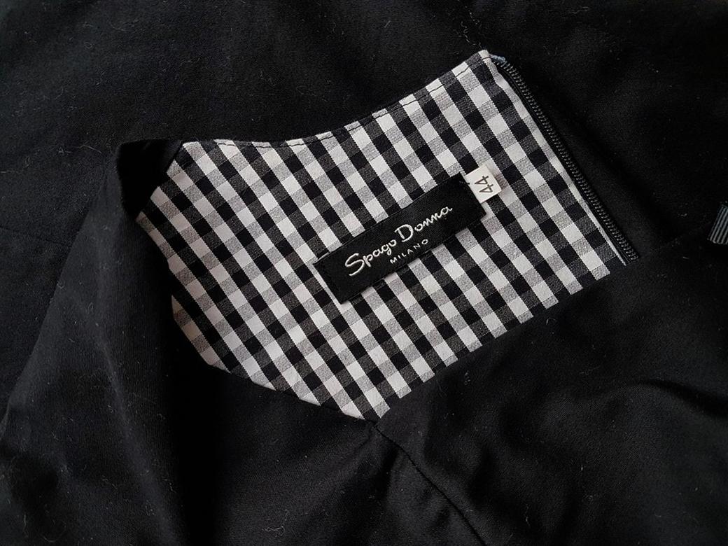 Spago Donna Rozmiar 44 Kolor Czarny W serek Suknia Balowa Sukienka Wieczorowa Bezrękawnik Do Kolan Materiał Bawełna Spago Donna Rozmiar 44 Kolor Czarny W serek Suknia Balowa Sukienka Wieczorowa Bezrękawnik Do Kolan Materiał Bawełna