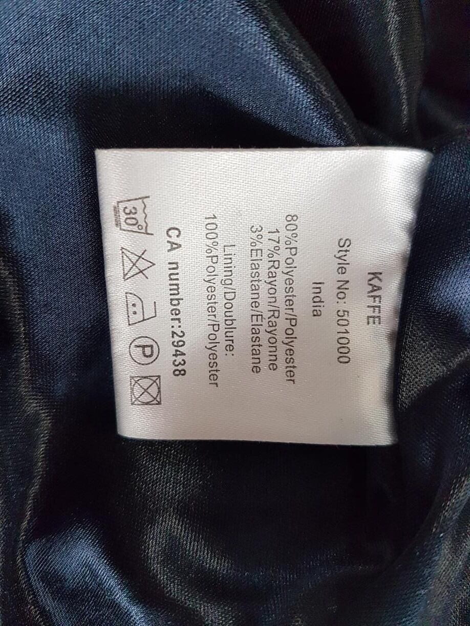Kaffe Rozmiar XL Kolor Granatowy W serek Sukienka Prostokątna Bezrękawnik Midi Kaffe Rozmiar XL Kolor Granatowy W serek Sukienka Prostokątna Bezrękawnik Midi