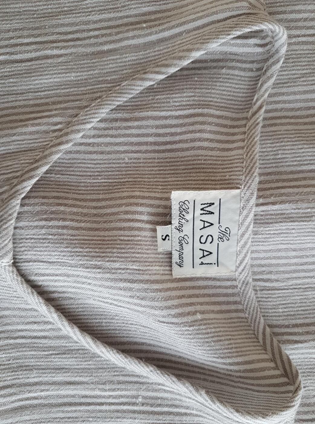 20181206_124605.jpg The Masai Rozmiar S Kolor Beżowy Pasy Crew Neck Bluzka Zapinana Krótki rękaw