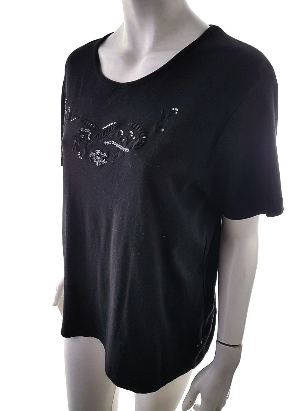 20181222_143001.jpg Isolde Rozmiar XXL Kolor Czarny Okrągły dekolt T-Shirt Krótki rękaw Materiał Bawełna 100%