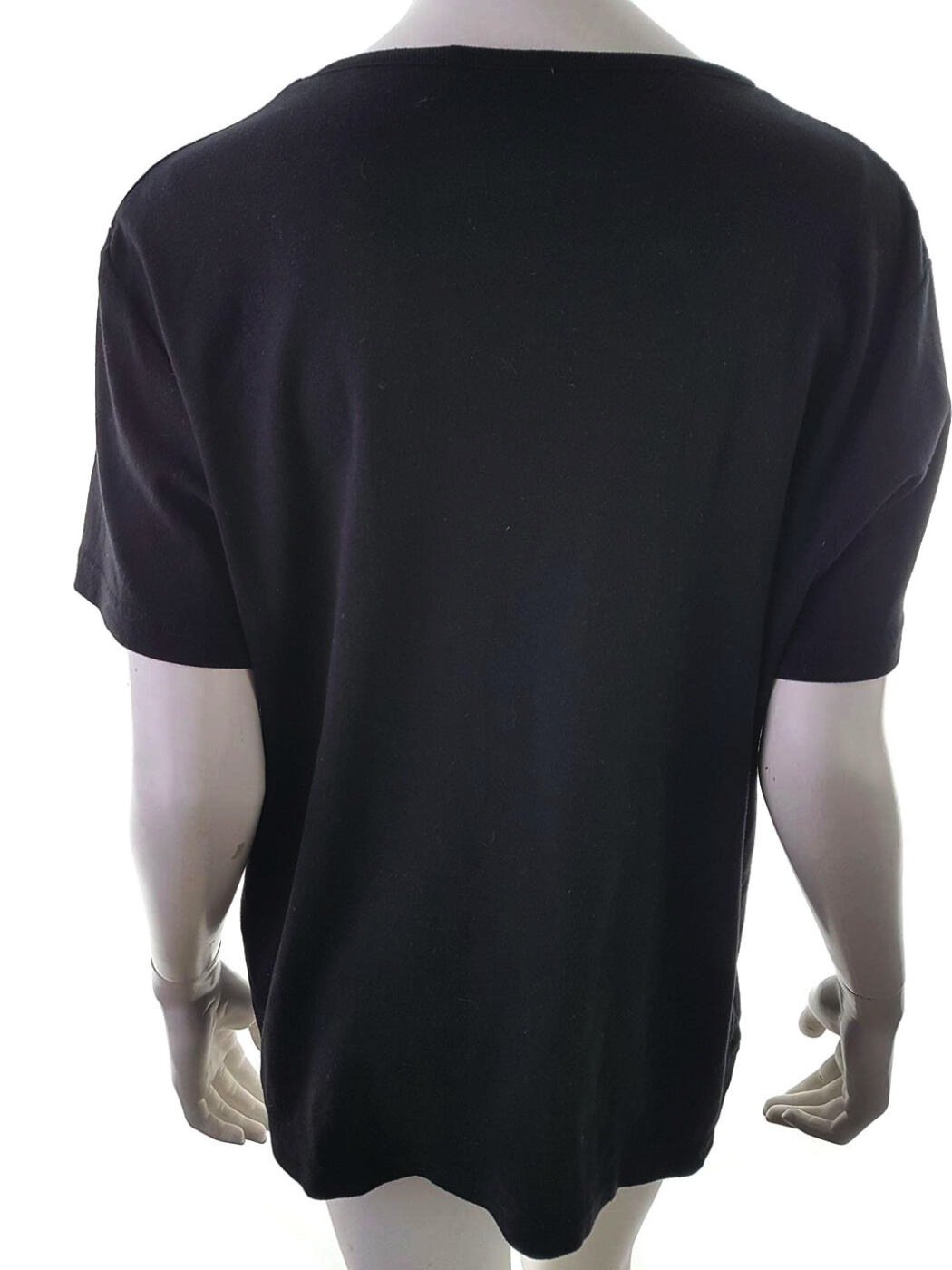 20181222_143010.jpg Isolde Rozmiar XXL Kolor Czarny Okrągły dekolt T-Shirt Krótki rękaw Materiał Bawełna 100%