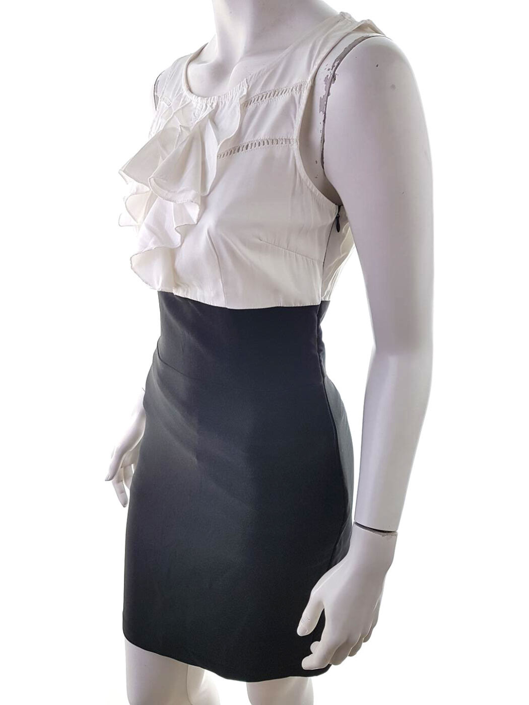 Vero moda Rozmiar 36 Kolor Czarny Okrągły dekolt Sukienka Ołówkowa Bezrękawnik Do Kolan Materiał Wiskoza Vero moda Rozmiar 36 Kolor Czarny Okrągły dekolt Sukienka Ołówkowa Bezrękawnik Do Kolan Materiał Wiskoza