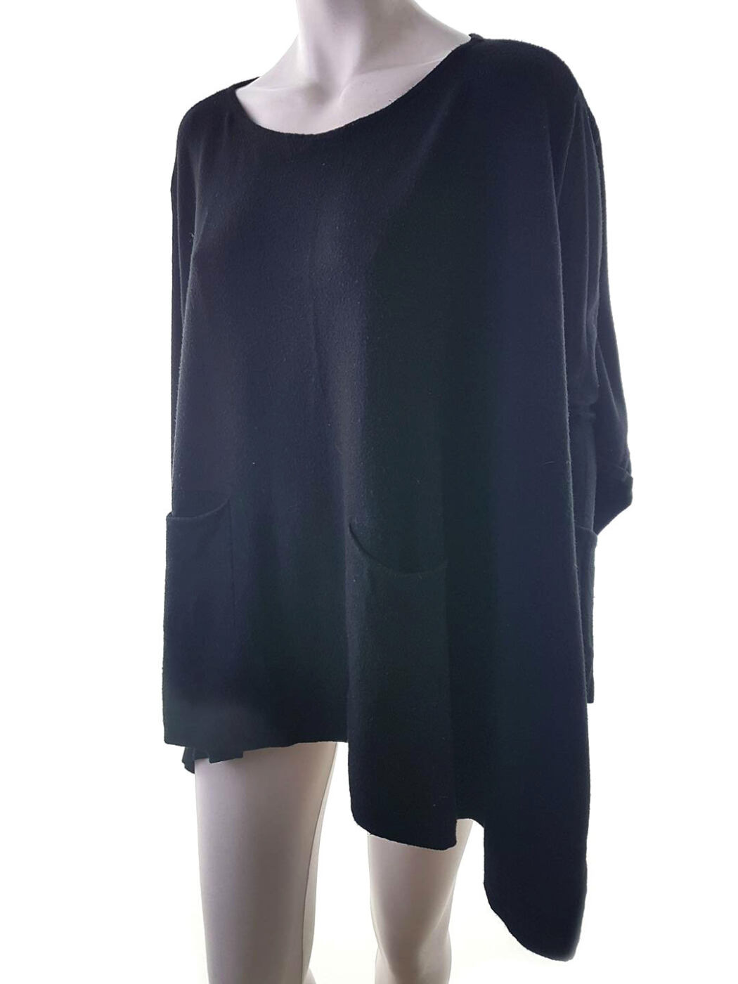 Rozmiar L Kolor Czarny W łódkę Tunika Bluzka Długi rękaw Materiał Rayon Rozmiar L Kolor Czarny W łódkę Tunika Bluzka Długi rękaw Materiał Rayon