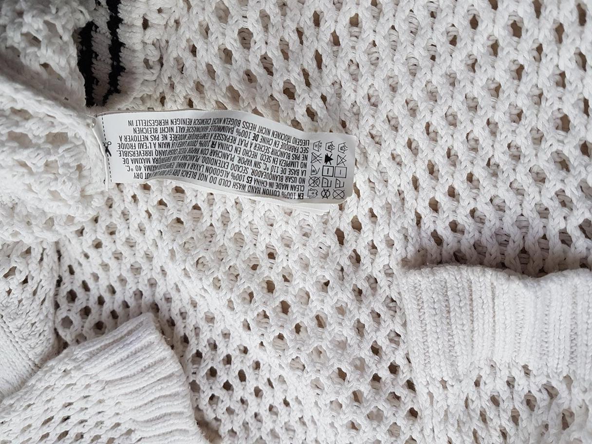 20190108_124553.jpg Forever 21 Rozmiar M Kolor Biały Crew Neck Sweter Długi rękaw Materiał Bawełna 100% Otwarta dzianina