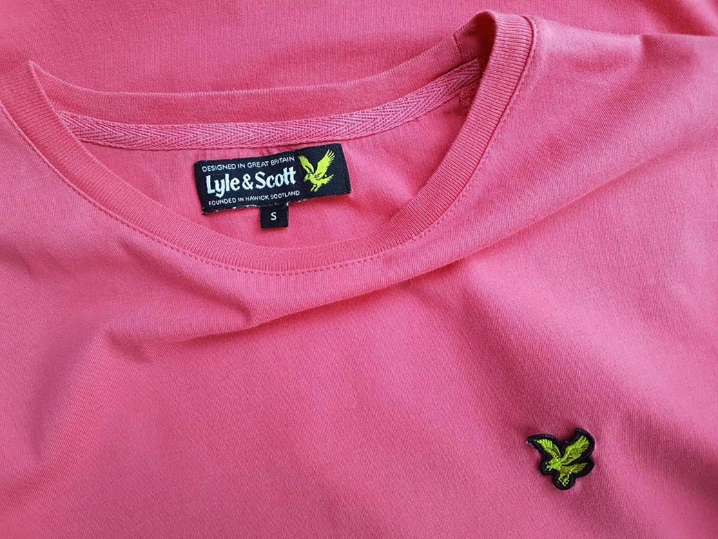 20190117_104719.jpg Lyle & Scott Rozmiar S Kolor Różowy Męski T-Shirt Krótki rękaw Materiał Bawełna 100%