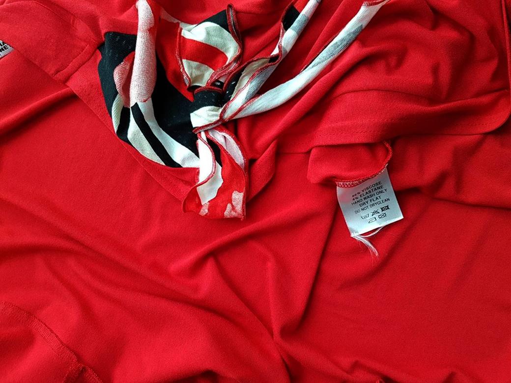 20190121_113253.jpg Via Veneto Rozmiar 14 (42) Kolor Czerwony W serek Długi Otwarty Kardigan Długi rękaw Materiał Wiskoza Cienka dzianina