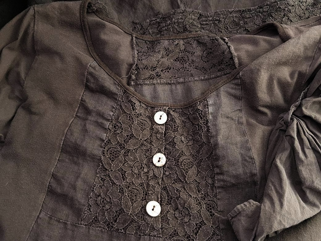 Made in Italy Rozmiar XXL Kolor Brązowy Dekolt U Tunika Popover Bluzka Długi rękaw Materiał Len 100% Made in Italy Rozmiar XXL Kolor Brązowy Dekolt U Tunika Popover Bluzka Długi rękaw Materiał Len 100%