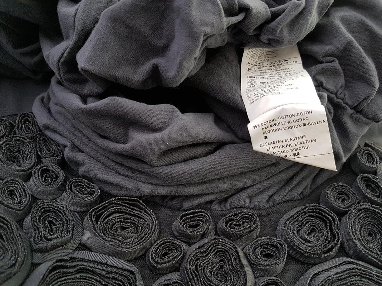 Sisley Rozmiar XS Kolor Szary Drapowany dekolt Sukienka Sweterkowa Długi rękaw Krótka Materiał Bawełna 100% Sisley Rozmiar XS Kolor Szary Drapowany dekolt Sukienka Sweterkowa Długi rękaw Krótka Materiał Bawełna 100%