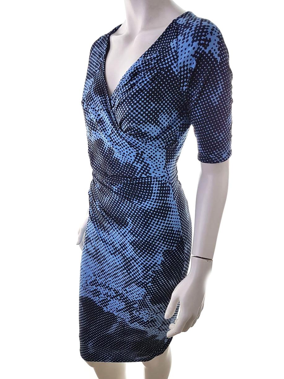 Rozmiar 8 (36) Kolor Niebieski W serek Sukienka Bodycon Krótki rękaw Midi Materiał Modal Rozmiar 8 (36) Kolor Niebieski W serek Sukienka Bodycon Krótki rękaw Midi Materiał Modal