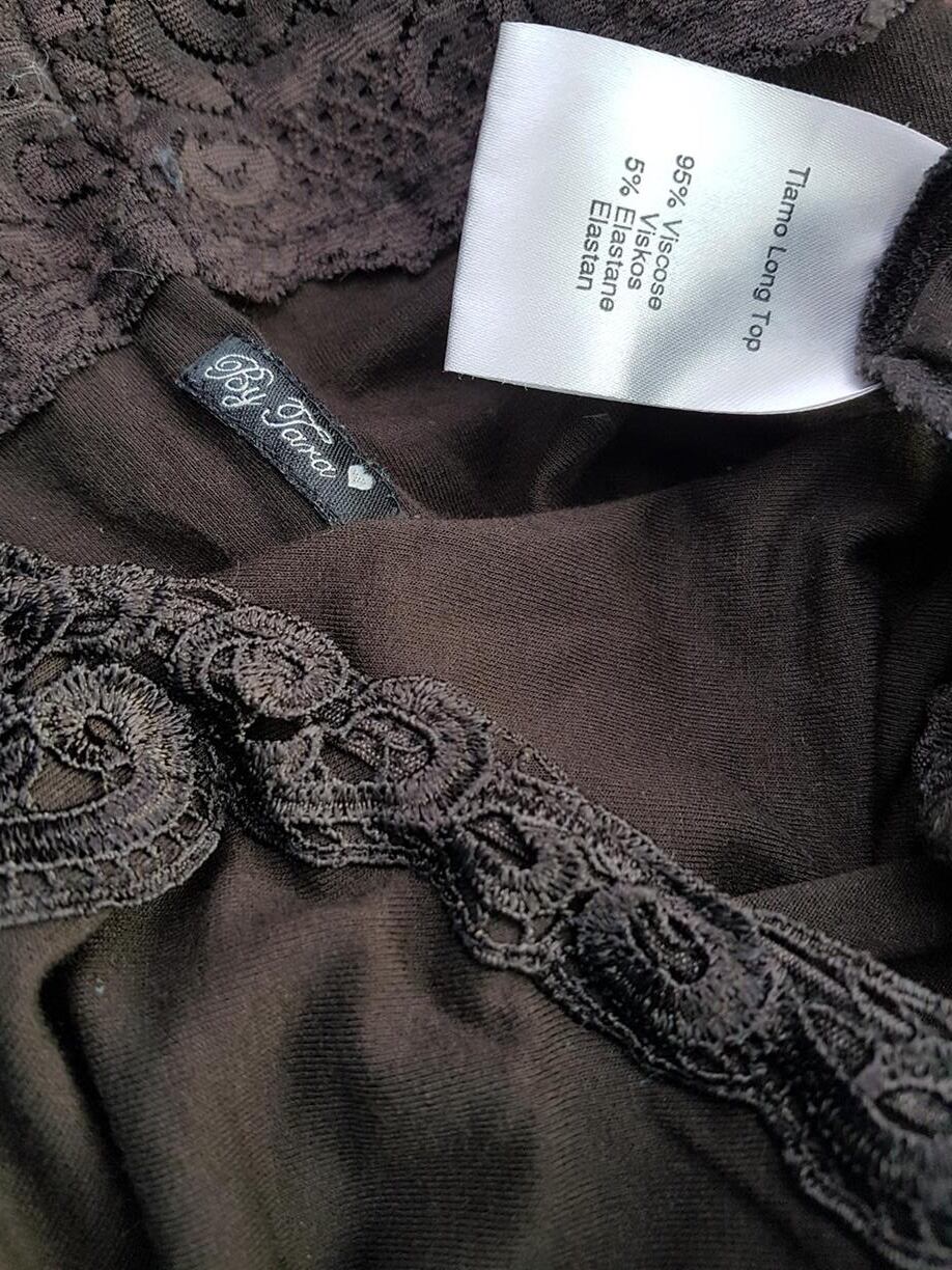 Exclusive by Tara Rozmiar L Kolor Brązowy Odkryte Ramiona Sukienka Mini Bezrękawnik Krótka Materiał Wiskoza Exclusive by Tara Rozmiar L Kolor Brązowy Odkryte Ramiona Sukienka Mini Bezrękawnik Krótka Materiał Wiskoza