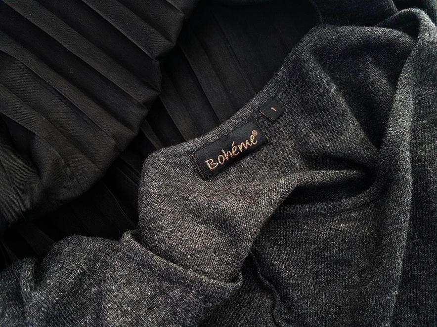 BOHEME Rozmiar 1 Kolor Szary W łódkę Tunika Bluzka Dzianina Długi rękaw Materiał Rayon BOHEME Rozmiar 1 Kolor Szary W łódkę Tunika Bluzka Dzianina Długi rękaw Materiał Rayon