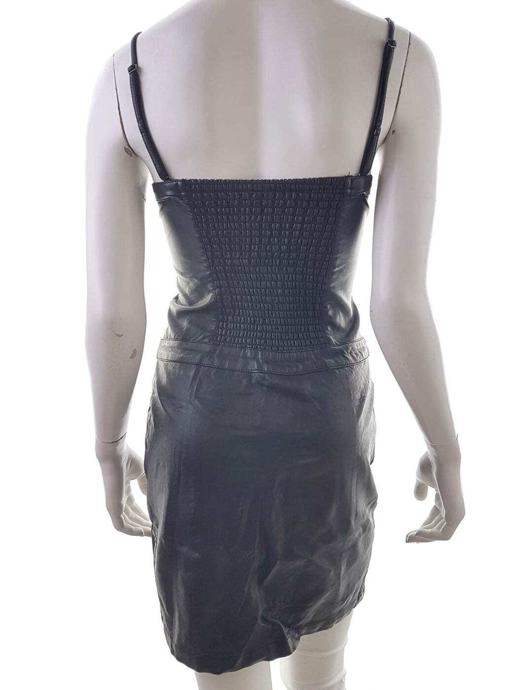 Derek Heart Rozmiar M Kolor Czarny Odkryte Ramiona Sukienka Bodycon Bezrękawnik Krótka Derek Heart Rozmiar M Kolor Czarny Odkryte Ramiona Sukienka Bodycon Bezrękawnik Krótka