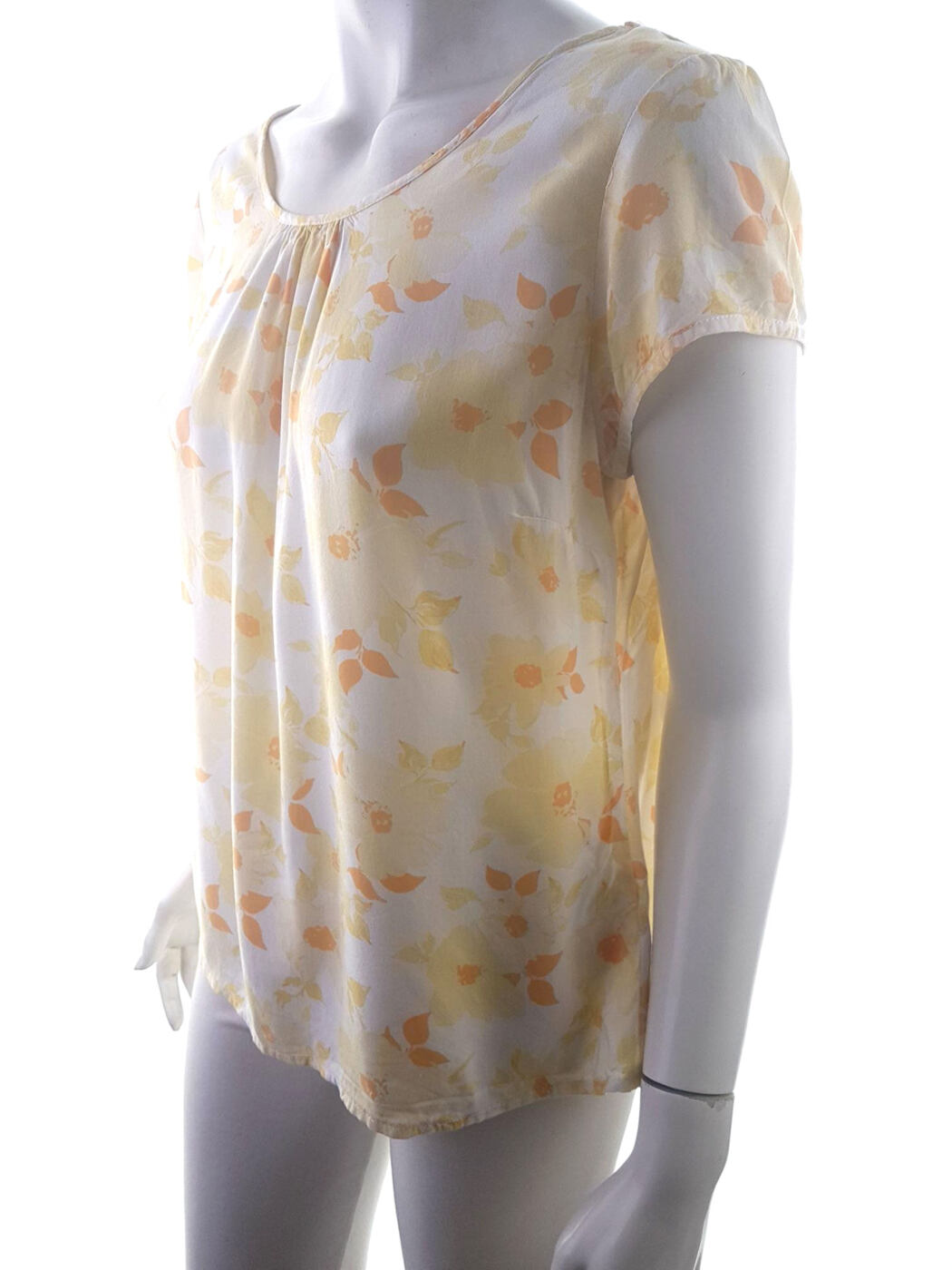 20190212_155007.jpg Dorothy perkins Rozmiar 42 Kolor Biały Okrągły dekolt Bluzka Krótki rękaw Materiał Wiskoza 100%