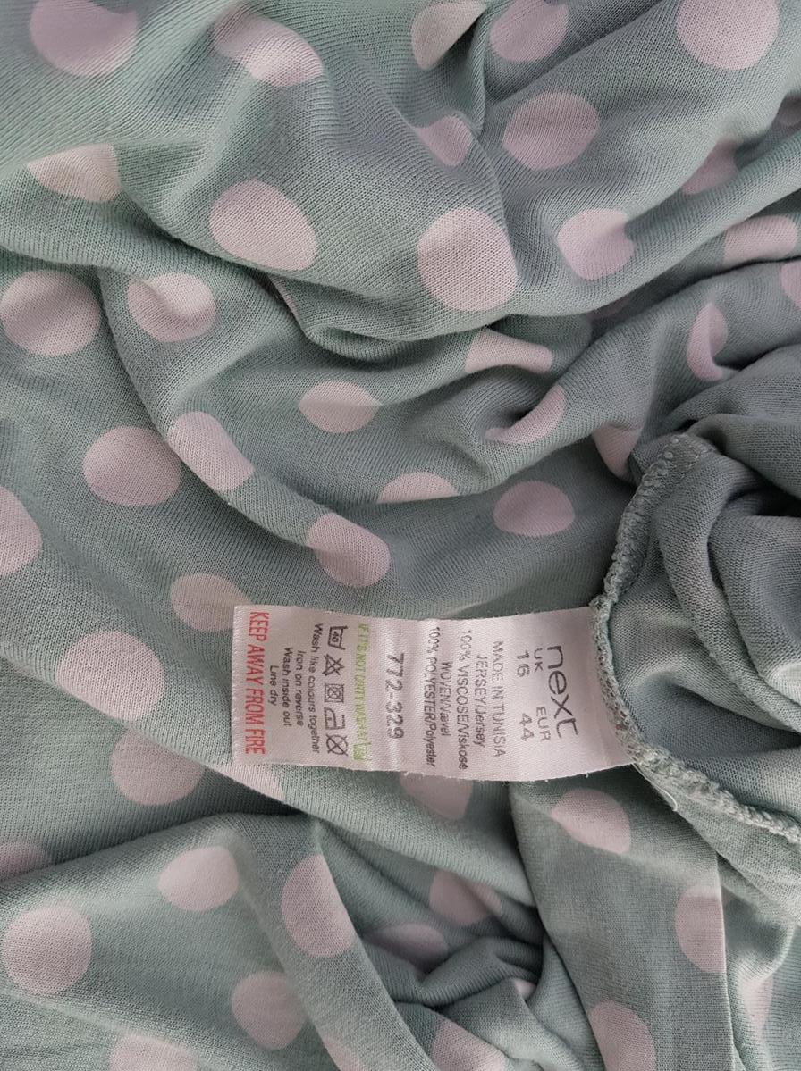 20190214_143308.jpg Next Rozmiar 16 (44) Grochy Okrągły dekolt Bluzka Krótki rękaw Materiał Wiskoza 100%