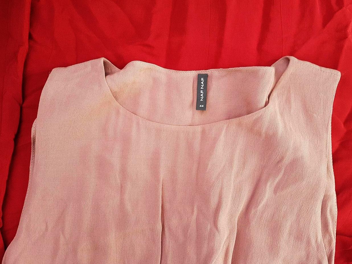 Naf naf Rozmiar 44 Kolor Czerwony Okrągły dekolt Sukienka Sheath Bezrękawnik Midi Materiał Wiskoza 100% Naf naf Rozmiar 44 Kolor Czerwony Okrągły dekolt Sukienka Sheath Bezrękawnik Midi Materiał Wiskoza 100%