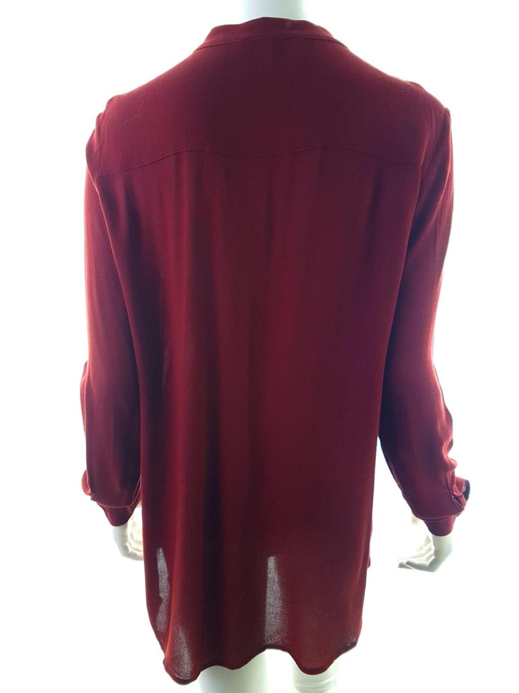 Just female Rozmiar S Kolor Bordowy Crew Neck Tunika Zapinana Bluzka Długi rękaw Materiał Wiskoza 100% Just female Rozmiar S Kolor Bordowy Crew Neck Tunika Zapinana Bluzka Długi rękaw Materiał Wiskoza 100%
