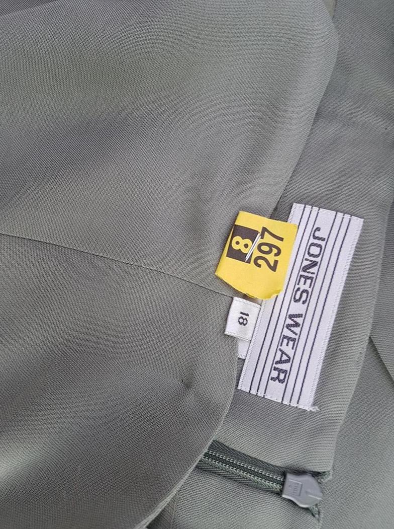 20190222_123611.jpg Jones Wear Rozmiar 18 (46) Kolor Miętowy Spódnica Prosta i Ołówkowa Do Kolan