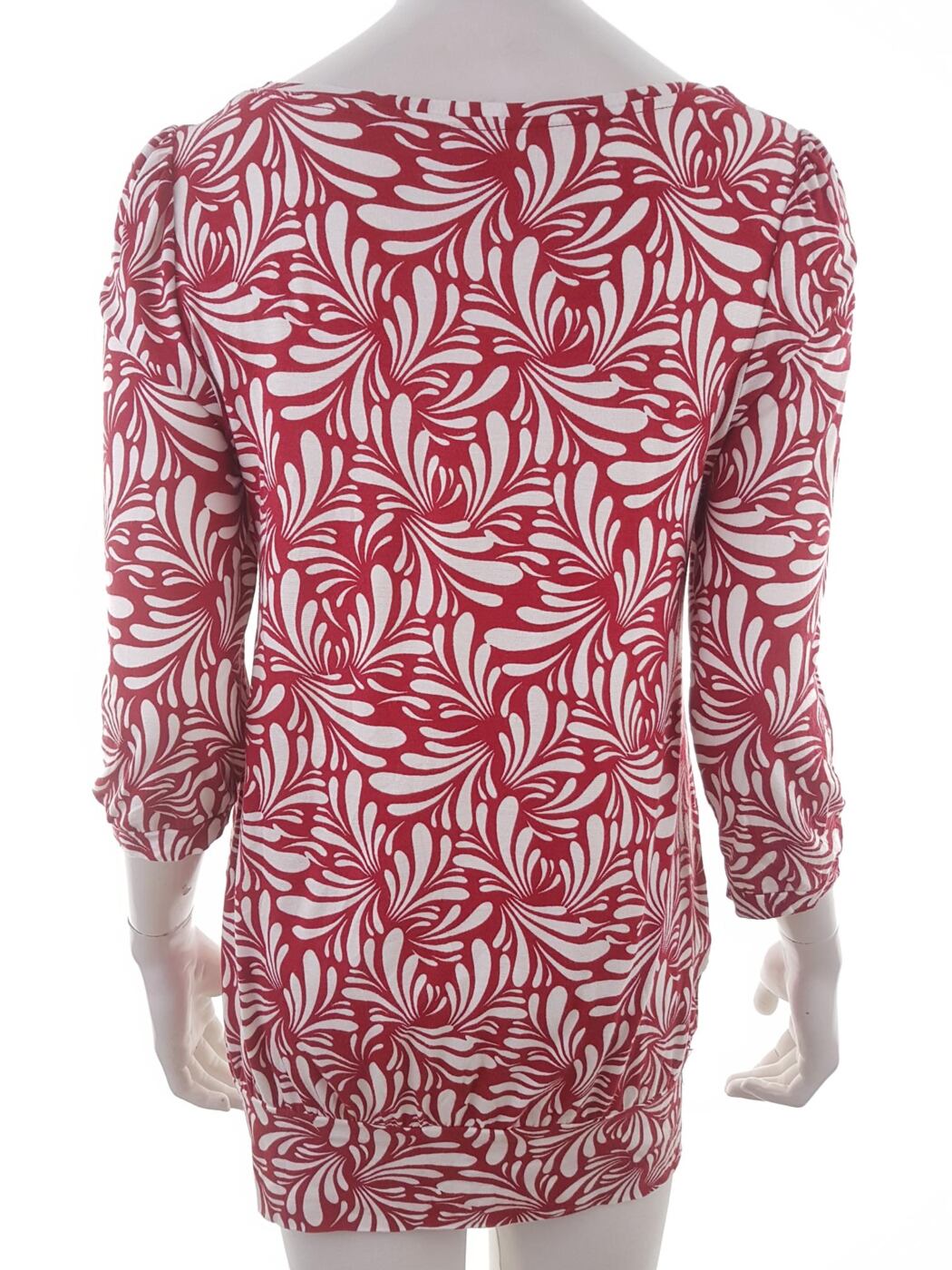 Vero moda Rozmiar M Kolor Czerwony Roślinny Liście Dekolt U Tunika Bluzka Rękaw 3/4 Vero moda Rozmiar M Kolor Czerwony Roślinny Liście Dekolt U Tunika Bluzka Rękaw 3/4