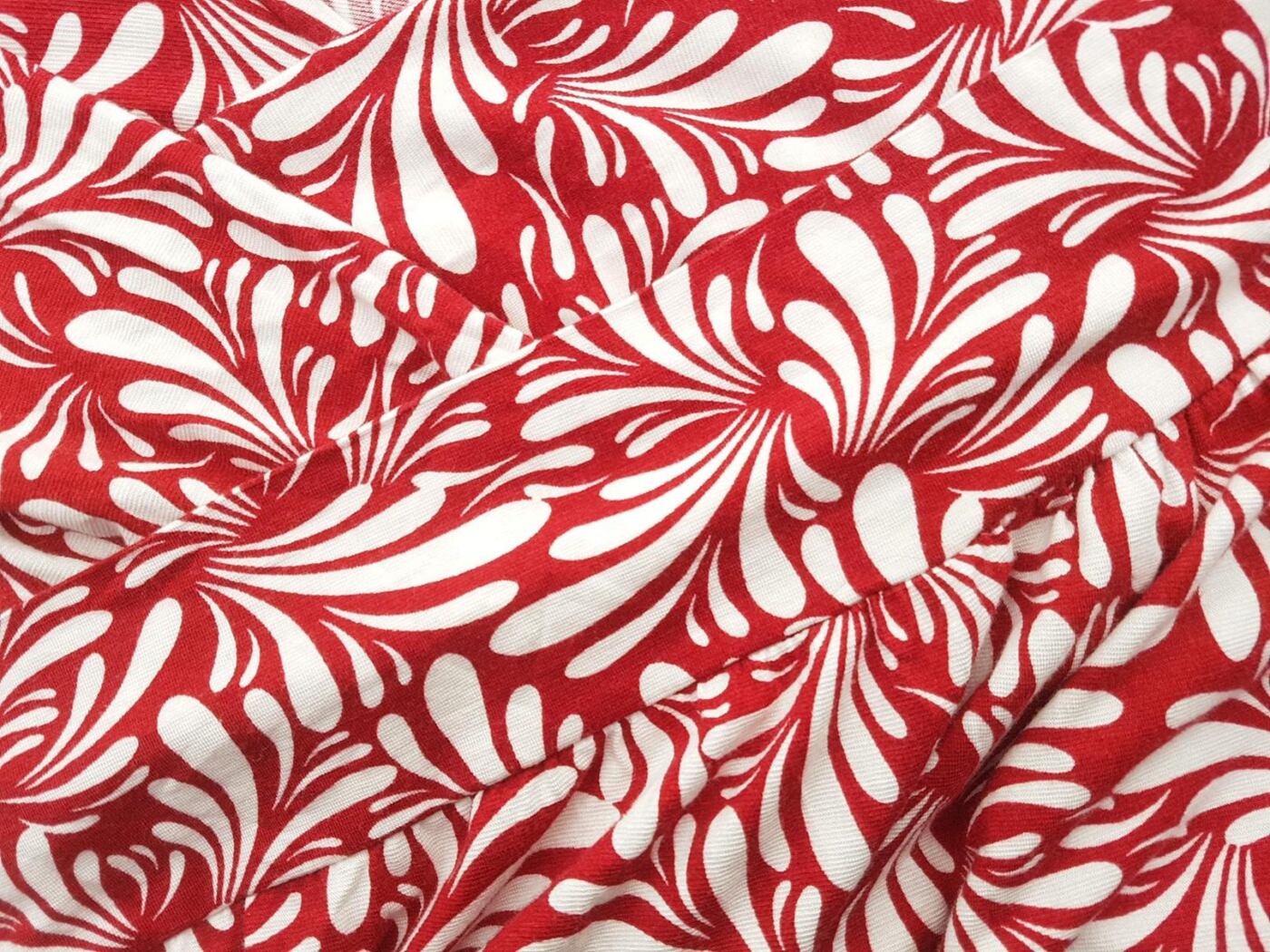 Vero moda Rozmiar M Kolor Czerwony Roślinny Liście Dekolt U Tunika Bluzka Rękaw 3/4 Vero moda Rozmiar M Kolor Czerwony Roślinny Liście Dekolt U Tunika Bluzka Rękaw 3/4