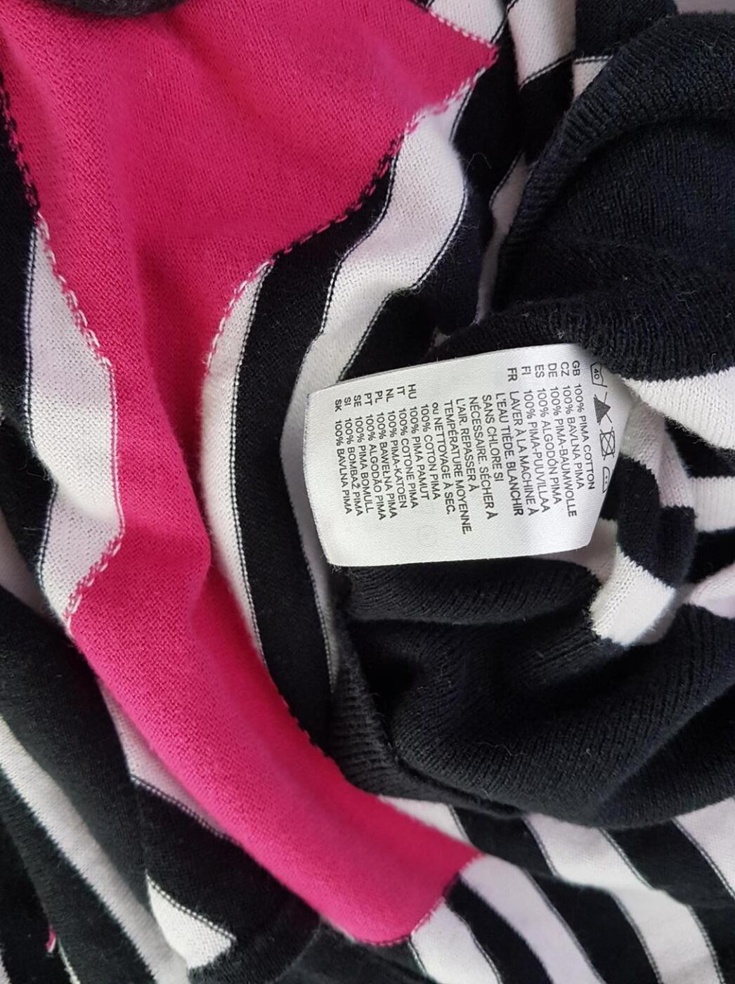 Rozmiar S Kolor Czarny Okrągły dekolt Bluzka Bezrękawnik Materiał Bawełna 100%