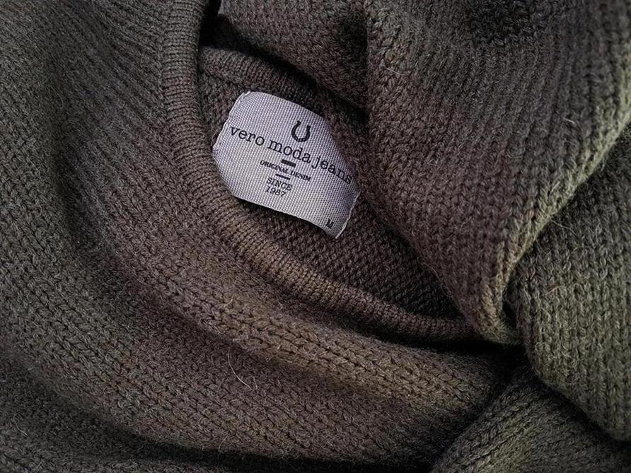 20190226_145628.jpg Vero moda Rozmiar M Kolor Brązowy Okrągły dekolt Ponczo Sweter Bezrękawnik Cienka dzianina