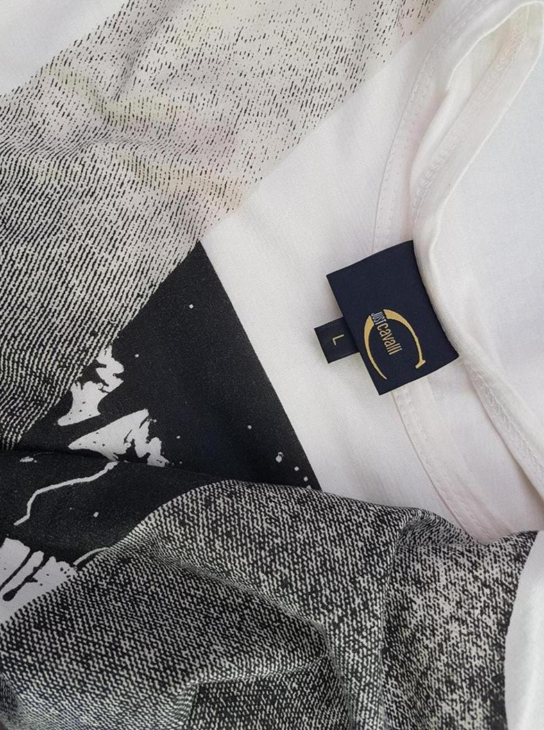 Just Cavalli Rozmiar L Kolor Kremowy Crew Neck Bluzka Krótki rękaw Materiał Bawełna