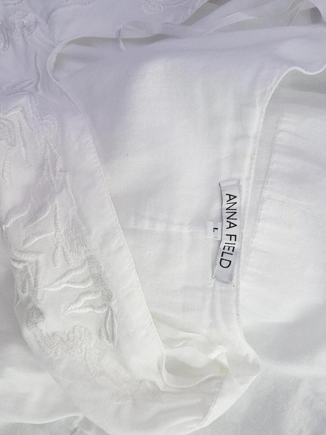 Anna Field Rozmiar L Kolor Biały W serek Sukienka Sheath Bezrękawnik Do Kolan Materiał Bawełna 100% Anna Field Rozmiar L Kolor Biały W serek Sukienka Sheath Bezrękawnik Do Kolan Materiał Bawełna 100%