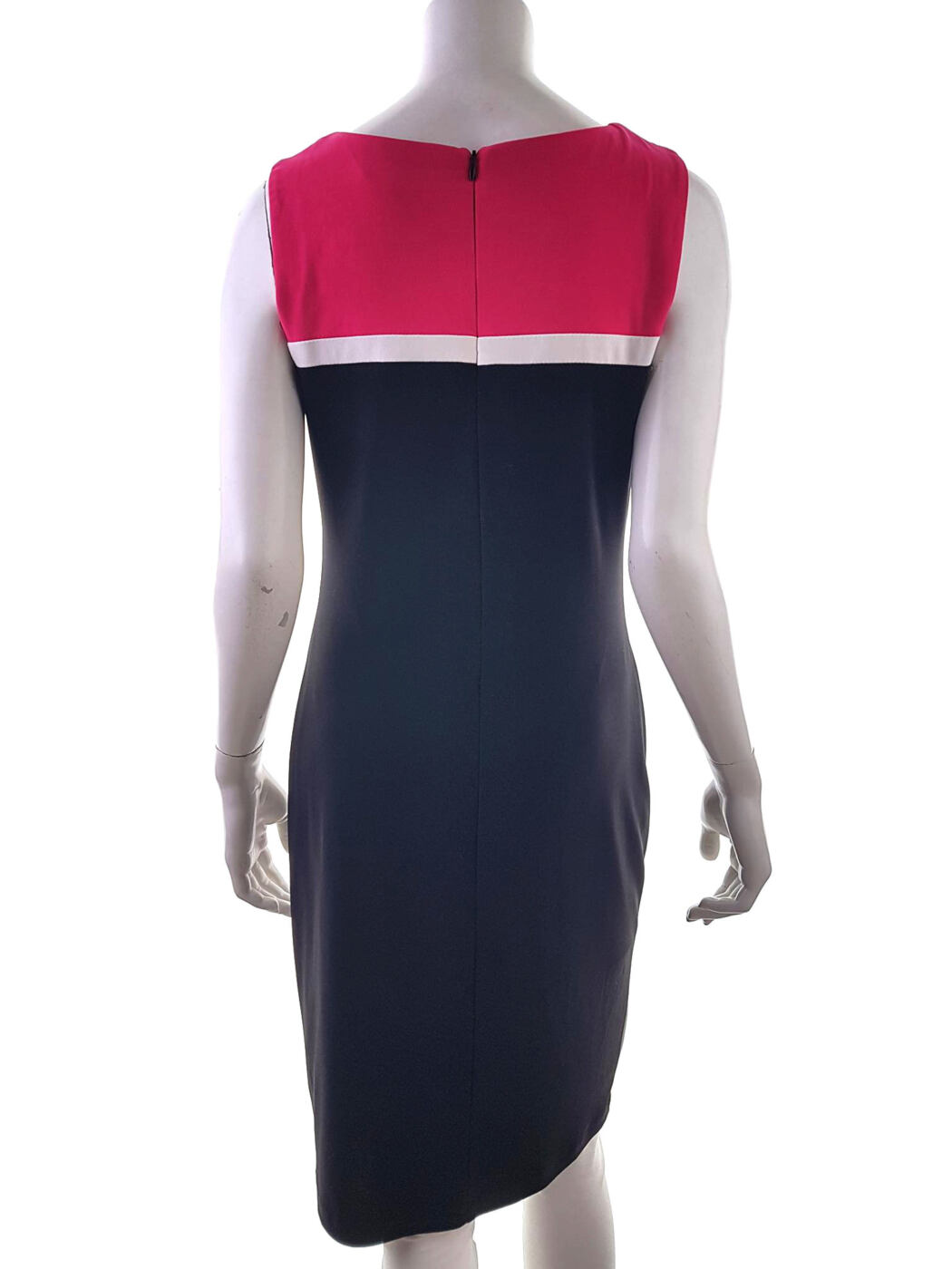 Frank Lyman Rozmiar 38 Okrągły dekolt Sukienka Bodycon Bezrękawnik Midi Frank Lyman Rozmiar 38 Okrągły dekolt Sukienka Bodycon Bezrękawnik Midi