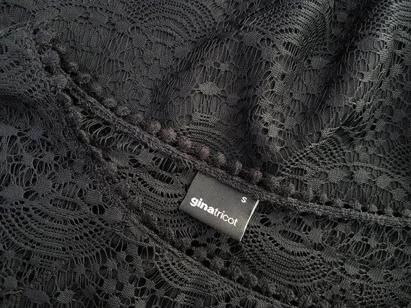 Gina Tricot Rozmiar S Kolor Czarny Okrągły dekolt Sukienka Bodycon Długi rękaw Krótka Gina Tricot Rozmiar S Kolor Czarny Okrągły dekolt Sukienka Bodycon Długi rękaw Krótka