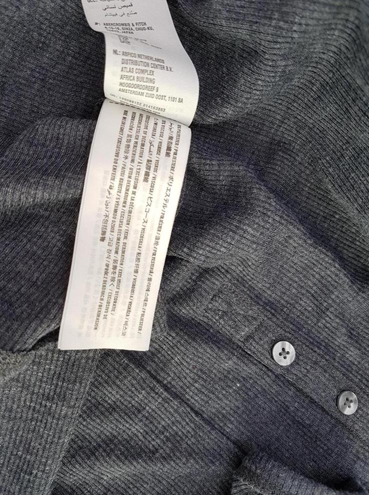 20190311_134145.jpg ABERCROMBIE & FITCH Rozmiar S Kolor Szary Okrągły dekolt Bluzka Popover Guziki Długi rękaw