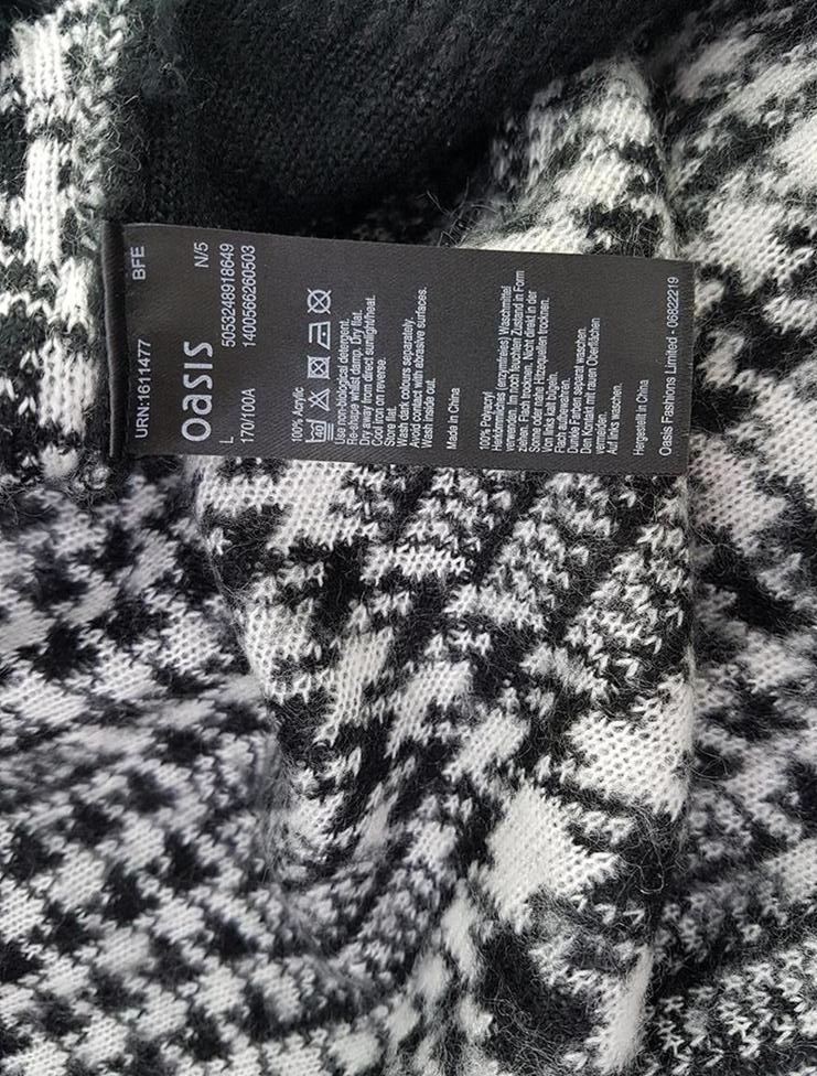 20190312_114044.jpg Oasis Rozmiar L Kolor Czarny Drapowany dekolt Sweter Długi rękaw Materiał Akryl 100% Cienka dzianina