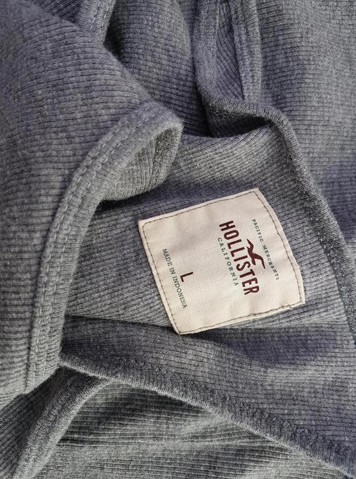 Hollister Rozmiar L Kolor Szary Okrągły dekolt Bluzka Bezrękawnik