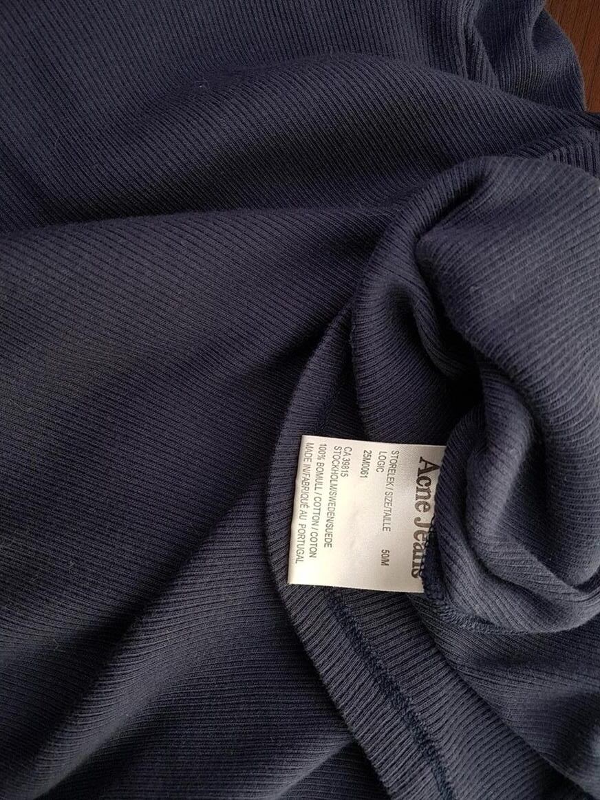 ACNE JEANS Rozmiar M Kolor Granatowy Dekolt U Tunika Bluzka Krótki rękaw Materiał Bawełna 100% ACNE JEANS Rozmiar M Kolor Granatowy Dekolt U Tunika Bluzka Krótki rękaw Materiał Bawełna 100%