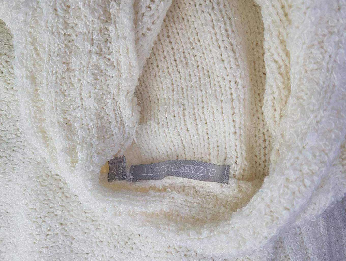 20190315_143919.jpg Elisabeth Scott Rozmiar S/M Kolor Kremowy Kołnierz Kardigan na suwak Długi rękaw Materiał Akryl 100% Gruba dzianina