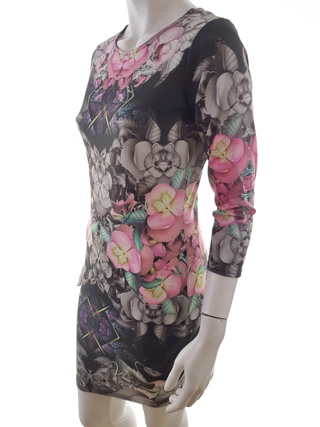 River island Rozmiar 12 (40) Okrągły dekolt Sukienka Bodycon Rękaw 3/4 Do Kolan River island Rozmiar 12 (40) Okrągły dekolt Sukienka Bodycon Rękaw 3/4 Do Kolan