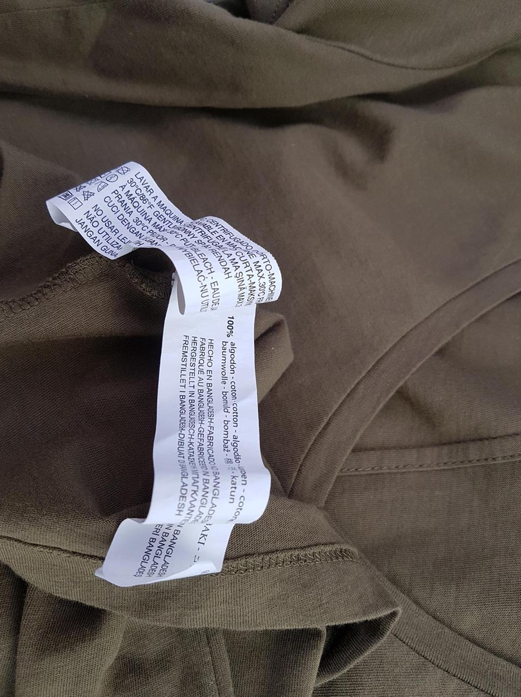 20190418_124836.jpg Zara Rozmiar M W serek T-Shirt Krótki rękaw