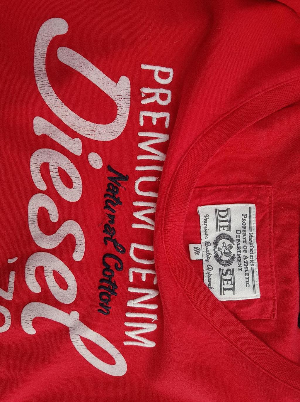 20190426_152851.jpg Diesel Rozmiar M Okrągły dekolt T-Shirt Krótki rękaw