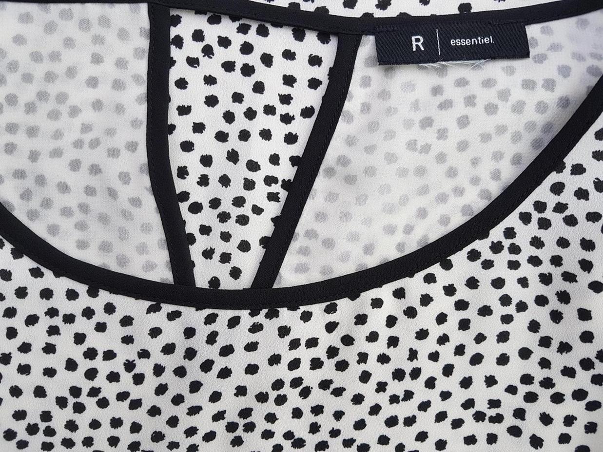 Essentiel Rozmiar XL Okrągły dekolt Sukienka Prostokątna Rękaw 3/4 Do Kolan Essentiel Rozmiar XL Okrągły dekolt Sukienka Prostokątna Rękaw 3/4 Do Kolan