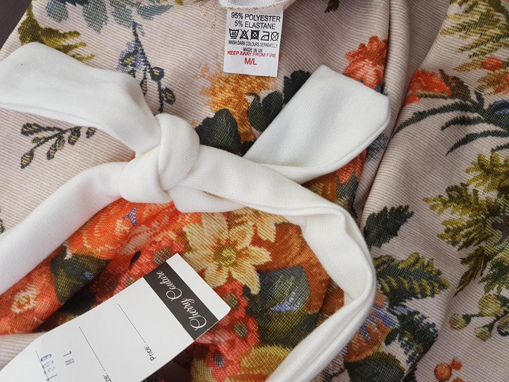 Cherry Couture Rozmiar M/L Kolor Beżowy Halter Sukienka Letnia Bezrękawnik Do Kolan
