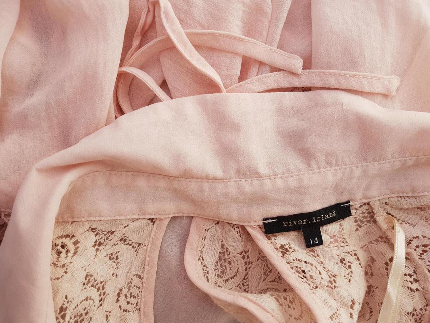 River island Rozmiar 14 (L) Kolor Różowy Kołnierz Bluzka Zapinana Długi rękaw