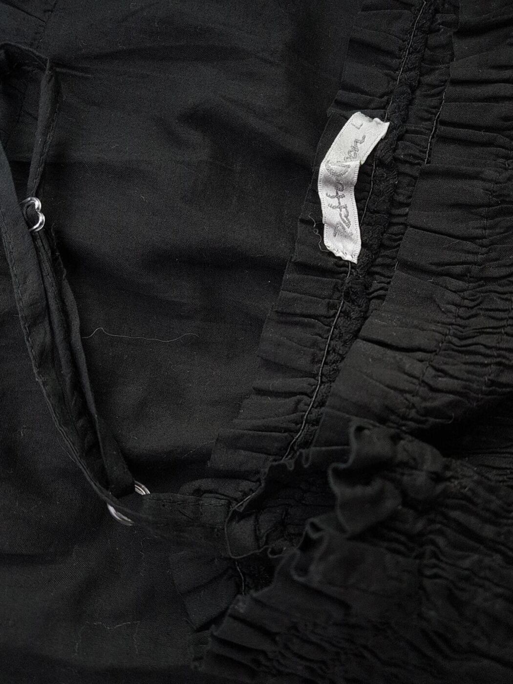 Patty Moon Rozmiar L Kolor Czarny Odkryte Ramiona Sukienka Slip Bezrękawnik Midi Patty Moon Rozmiar L Kolor Czarny Odkryte Ramiona Sukienka Slip Bezrękawnik Midi