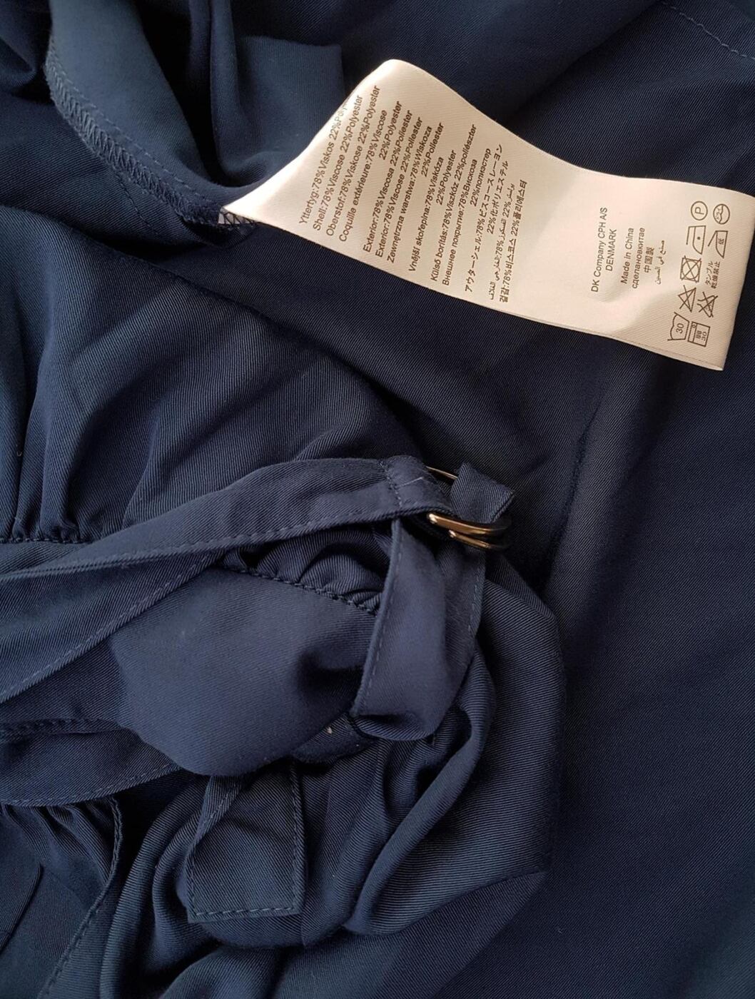 20190612_103630.jpg Soaked in luxury Rozmiar XL Kolor Granatowy Spódnica Rozkloszowana Midi Materiał Wiskoza