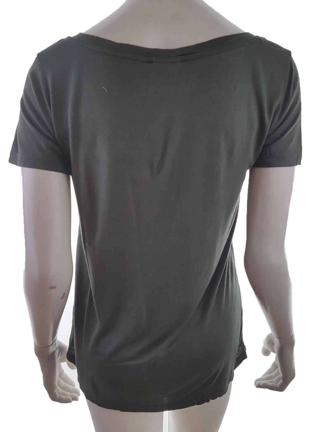 20190612_144509.jpg Rozmiar S Kolor Zielony W serek T-Shirt Krótki rękaw Materiał Wiskoza 100%