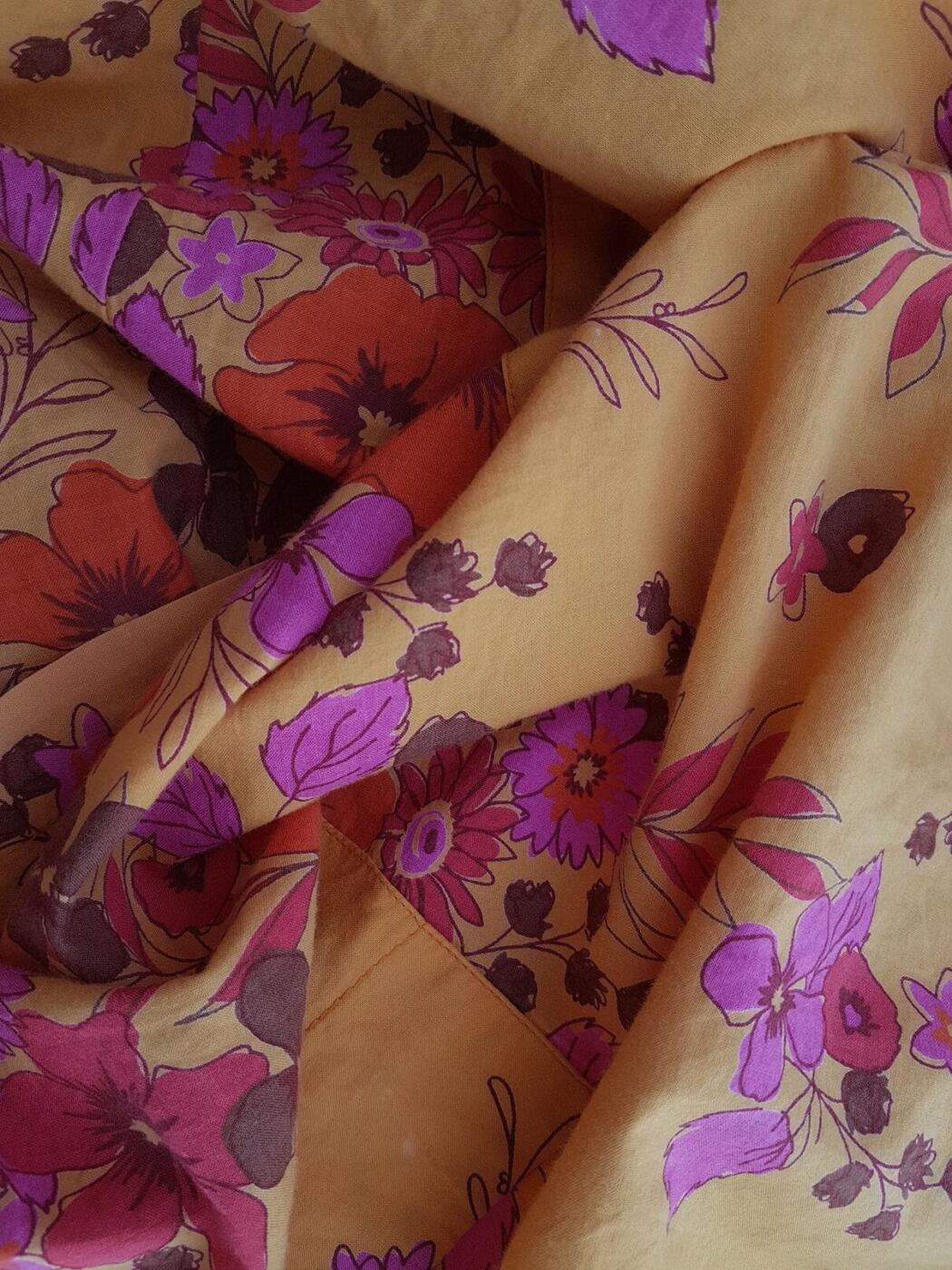 Vintage Rozmiar 12 (40) Kolor Pomarańczowy Kwadratowy dekolt Sukienka Prostokątna Krótki rękaw Do Kolan Materiał Bawełna 100% Vintage Rozmiar 12 (40) Kolor Pomarańczowy Kwadratowy dekolt Sukienka Prostokątna Krótki rękaw Do Kolan Materiał Bawełna 100%