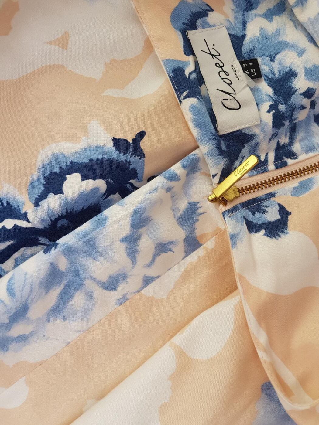 Closet Rozmiar 8 Kolor Beżowy Okrągły dekolt Sukienka Ołówkowa Krótki rękaw Do Kolan Materiał Bawełna Closet Rozmiar 8 Kolor Beżowy Okrągły dekolt Sukienka Ołówkowa Krótki rękaw Do Kolan Materiał Bawełna
