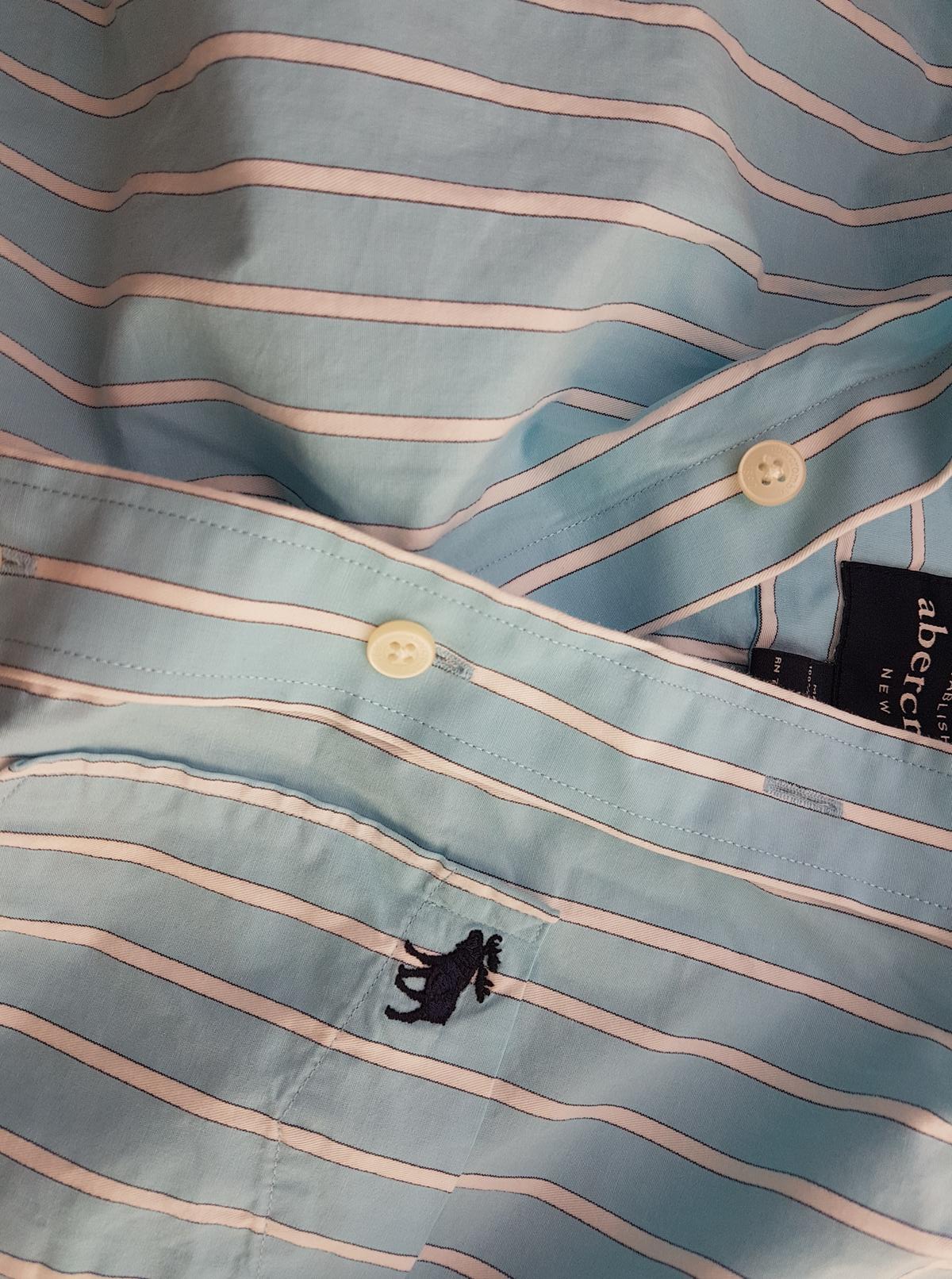 20190627_110726.jpg ABERCROMBIE Rozmiar XL Kolor Niebieski Pasy Kołnierz Męska Koszula Casual Długi rękaw Materiał Bawełna 100%