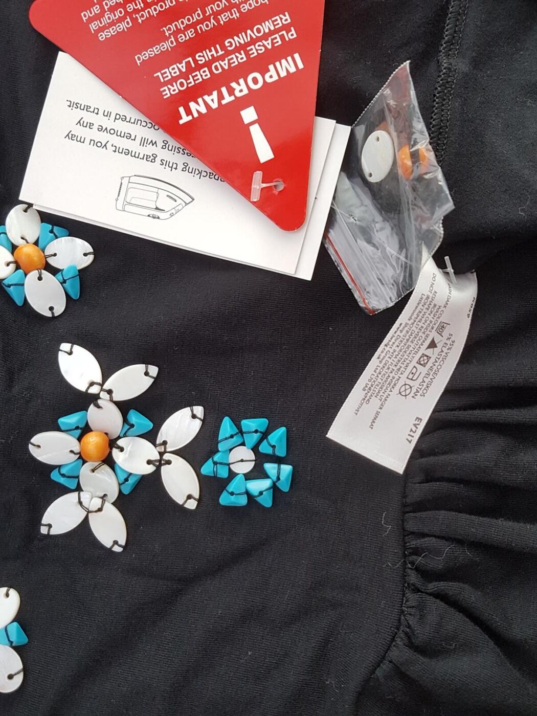 South Rozmiar 48 Kolor Czarny Dekolt U Sukienka Mini Bezrękawnik Krótka Materiał Wiskoza South Rozmiar 48 Kolor Czarny Dekolt U Sukienka Mini Bezrękawnik Krótka Materiał Wiskoza