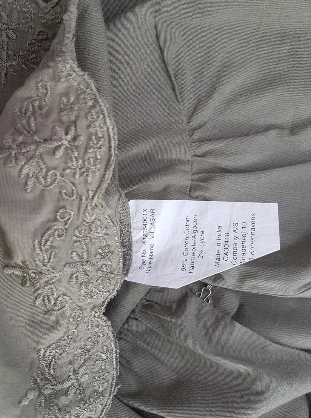 20190628_132335.jpg Isabell Kristensen Rozmiar M Kolor Khaki Kołnierz Bluzka Zapinana Długi rękaw Materiał Bawełna
